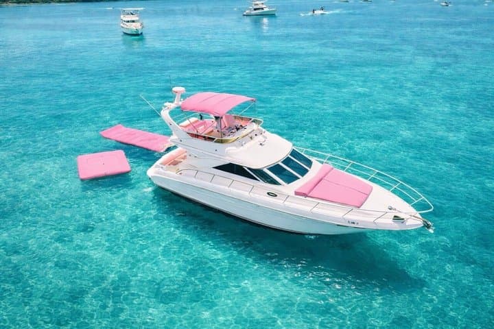 Miami Girls' Day Pink Yacht Experience 60 FT and 2 Jet Skis